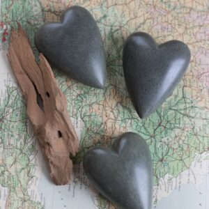Box of 2 — Set of 6 Dark Grey Hand-Carved Stone Hearts