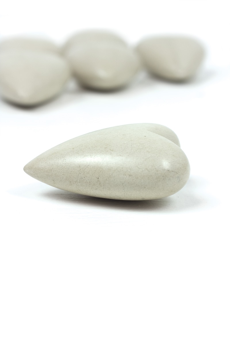 Box of 2 — Set of 6 White Hand-Carved Stone Hearts