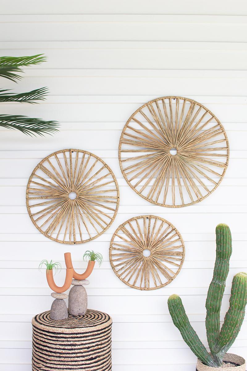 Spoked Seagrass Wall Art