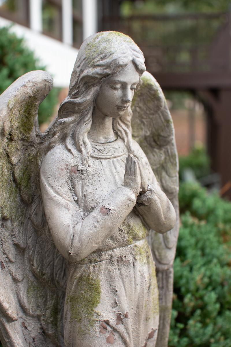 Faux Concrete Angel Yard Art, Gray