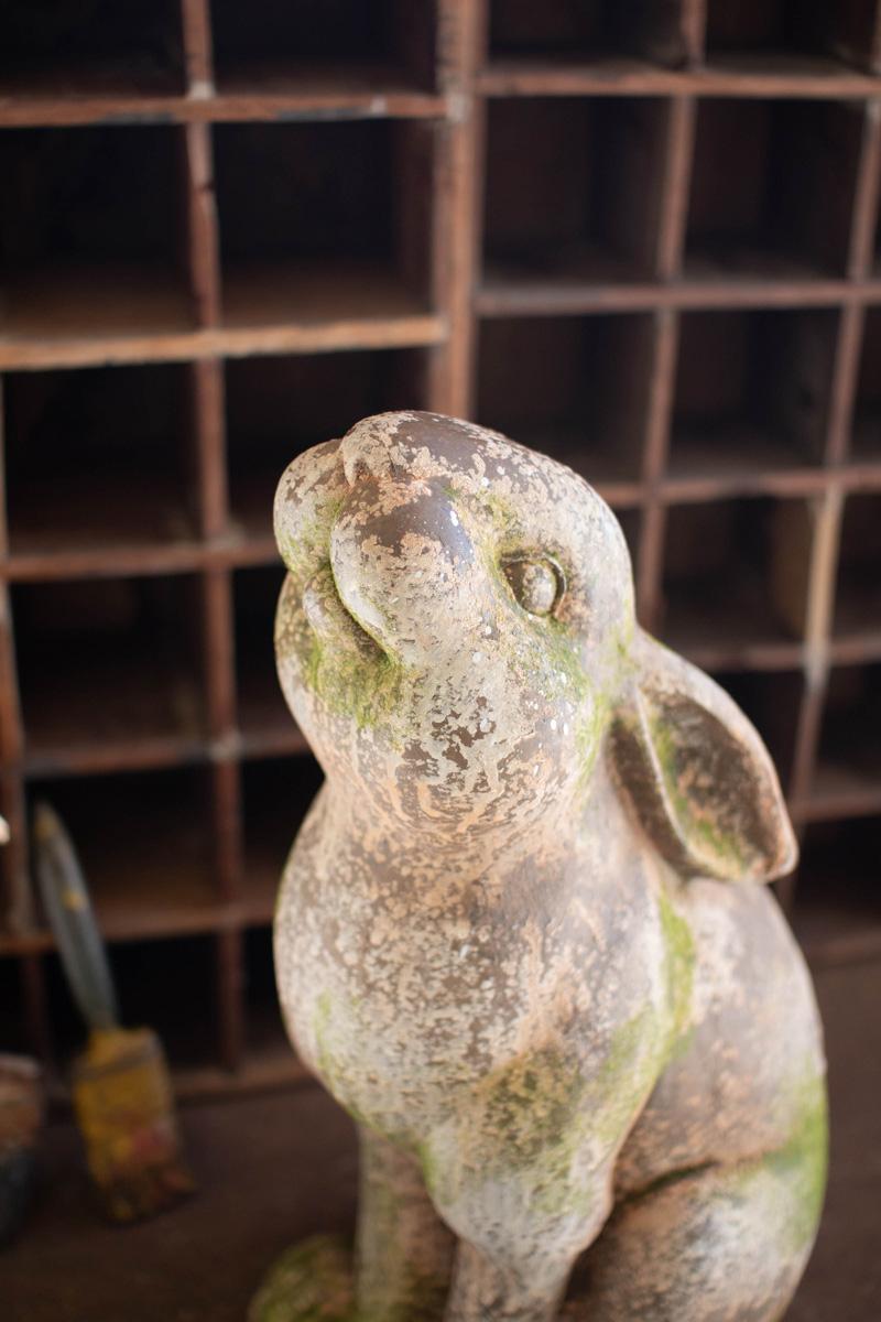 Faux Concrete Rabbit – Head Up, Gray