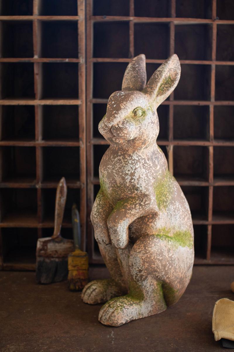 Faux Concrete Rabbit – Head Forward, Gray