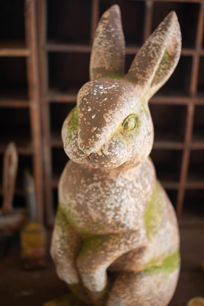 Faux Concrete Rabbit – Head Forward, Gray