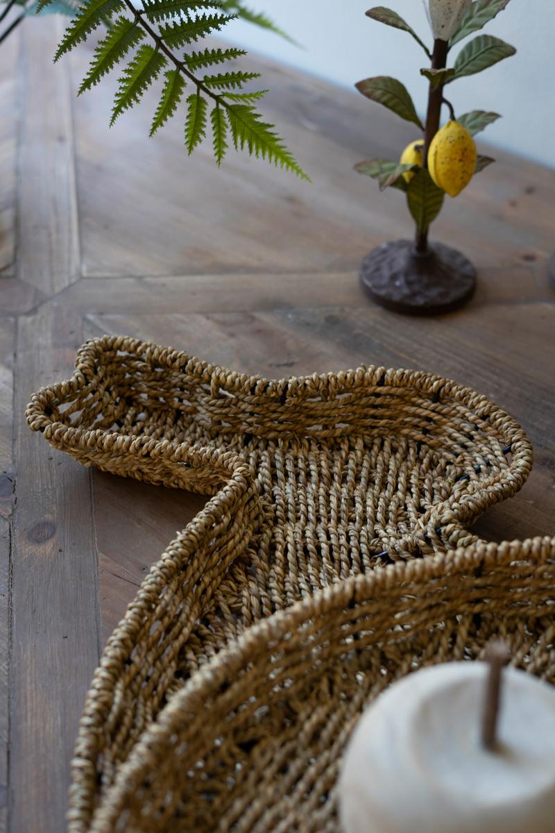 Box of 2 — Set of 2 Woven Vine Rabbit Trays