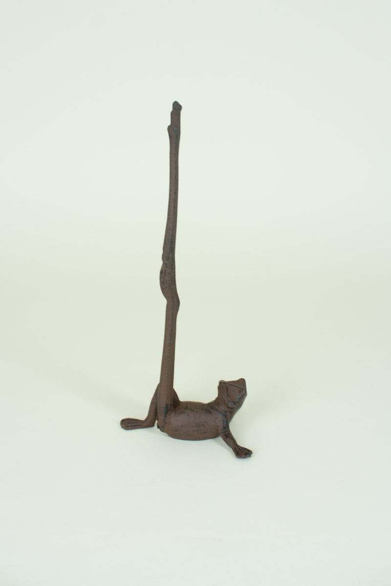 Cast Iron Frog Paper Towel Holder