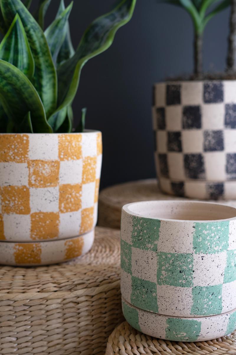 Checkered Clay Planters With Trays
