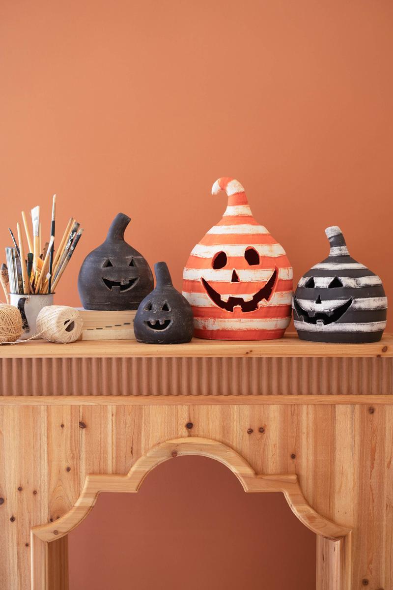 Small Clay Jack-O-Lanterns – Black