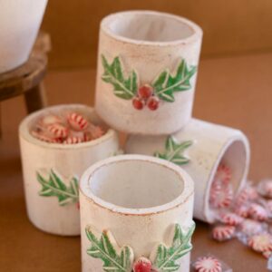 Clay Container – Holly