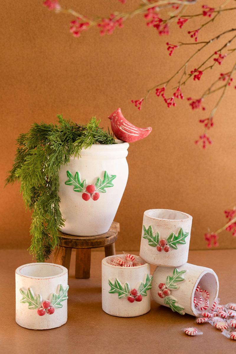Clay Container – Holly